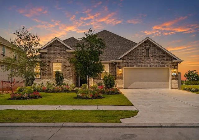 Photo 1 of Sale Pending at 3122 Escobas Ln, League City, TX 77573 | MLS# 93698891 | Listing updated on 2026-09-15