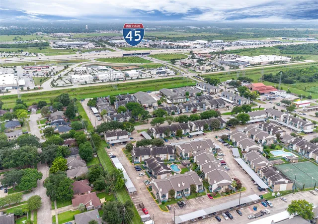 2nd image of 250 El Dorado Blvd, Webster, TX 77598