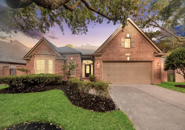 Photo 2 of Single family home for sale at 2518 Kittansett Cir, Katy, TX 77450 | MLS# 3743244 | Listing updated on 2026-08-29