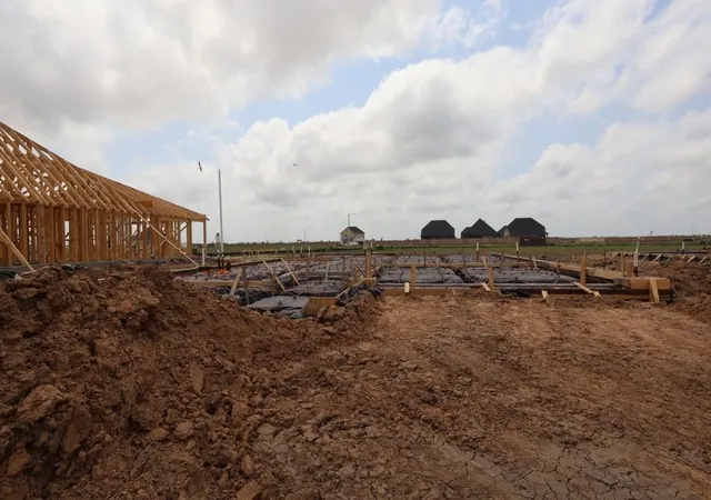 5th image of 4721 Shelby Shore Dr, Texas City, TX 77591 | MLS# 42026347