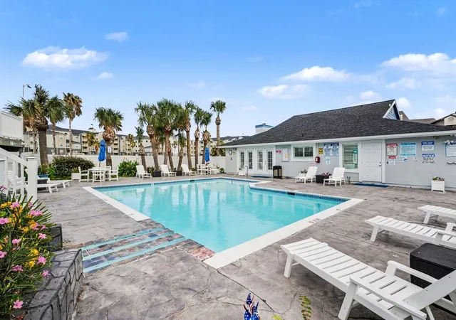 Homes for sale in Galveston, TX | 3506 Cvs Vw Blvd, Galveston, TX 77554