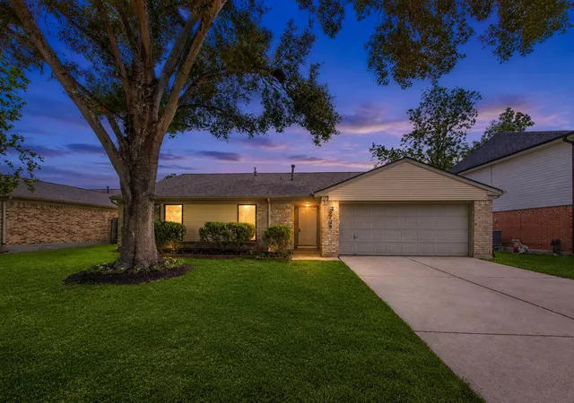 Photo 1 of Single family home for sale at 2709 Merrimac Dr, League City, TX 77573 | MLS# 47792617 | Listing updated on 2026-07-20
