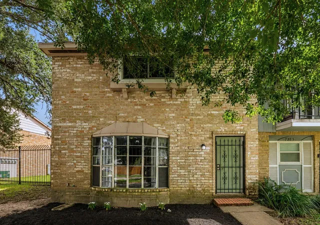 2nd image of 7311 Chasewood Dr, Missouri City, TX 77489 | MLS# 37186023