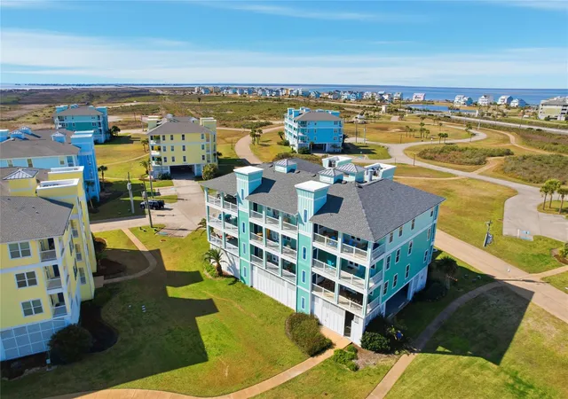 Listing Photo 3 - Condo for sale in building located at 26441 Cat Tail Dr, Galveston, TX 77554 - Unit #303