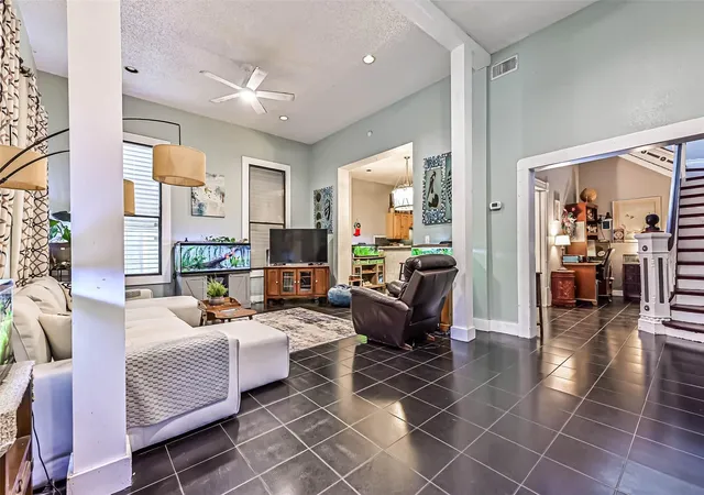 Photo 4 of Single family home for sale at 1713 Moody Ave, Galveston, TX 77550 | MLS# 32173860 | Listing updated on 2026-06-24