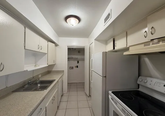 Photo 2 of Condo for sale at 5617 Bissonnet St #201B, Houston, TX 77081 | MLS# 26330026 | Listing updated on 2026-07-21
