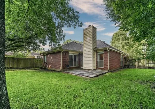 Photo 3 of Single family home for sale at 1727 Millhouse Rd, Houston, TX 77073 | MLS# 73290439 | Listing updated on 2026-08-18