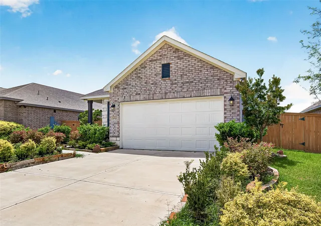 Homes for sale in Beasley, TX | 10726 Sky Creek Ln, Beasley, TX 77417 | MLS# 11489074