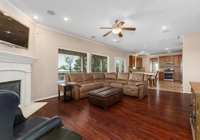 5th image of 264 Falcon Pt, Onalaska, TX 77360 | MLS# 98549684