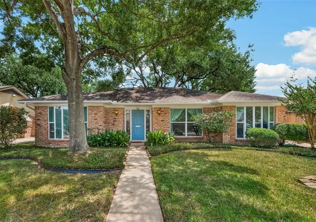 1st image of 8507 Langdon Ln, Houston, TX 77036 | MLS# 42647536