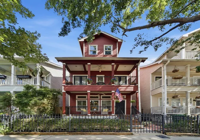 1st image of 1118 Edwards St, Houston, TX 77007 | MLS# 47173585