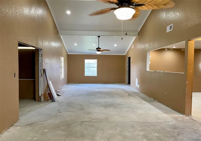 Photo 4 of Single family home for sale at 903 W 8th Street, Freeport, TX 77541 | MLS# 2320790 | Listing updated on 2026-01-05