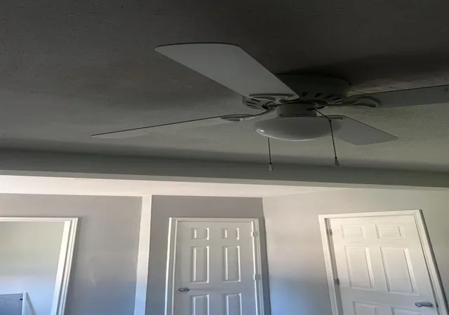 10th image of 2450 South 4th, Beaumont, TX 77701 | MLS# 10936770