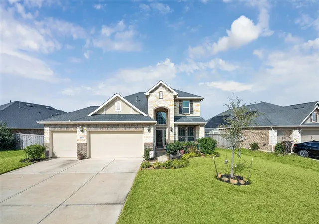 1st image of 1906 Village Orchard Ln, Brookshire, TX 77423 | MLS# 33875385