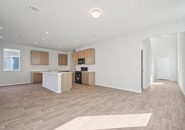 Photo 3 of Single family home for sale at 360 Hickory Hills, Pattison, TX 77423 | MLS# 10418200 | Listing updated on 2026-09-17