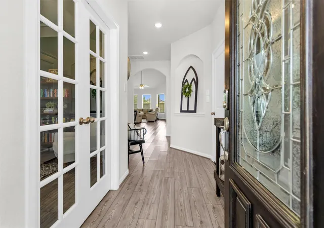 Photo 3 of Single family home for sale at 1419 Willoughby Mills Ln, Montgomery, TX 77316 | MLS# 84531738 | Listing updated on 2026-08-03