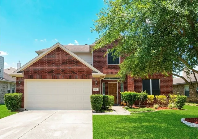 Single family home for sale at 2032 Crk Shore Ln, Pearland, TX 77581 | MLS# 13714262 | Listing updated on 2026-08-25