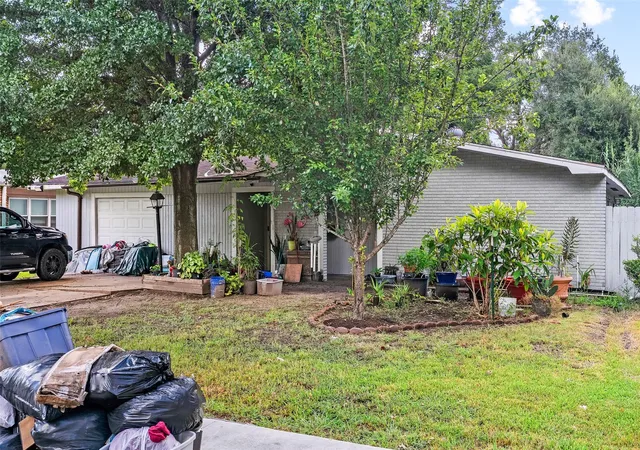 2nd image of 8117 Mcavoy Dr, Houston, TX 77074 | MLS# 45665234