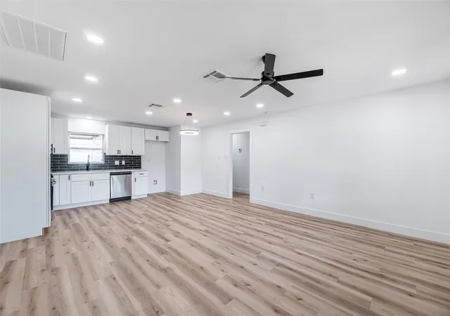 Photo 2 of Single family home for sale at 8658 Sonneville Dr, Houston, TX 77080 | MLS# 63793224 | Listing updated on 2026-08-24