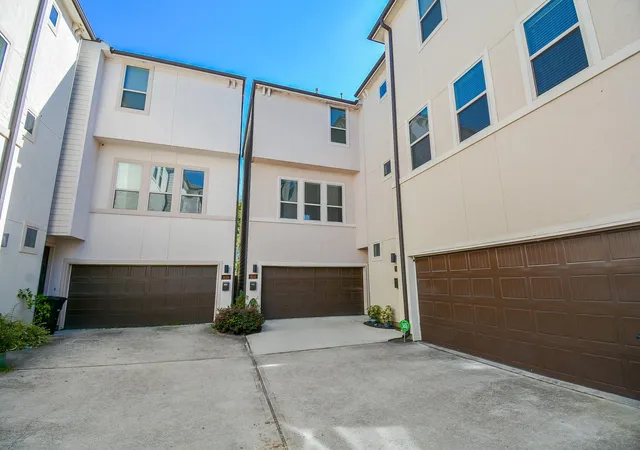 37th image of 1610 Parker St, Houston, TX 77007 | MLS# 90622708