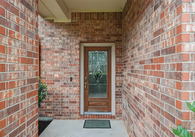 Photo 3 of Single family home for sale at 17223 Brookhollow Grv Ct, Houston, TX 77084 | MLS# 87580874 | Listing updated on 2026-09-02