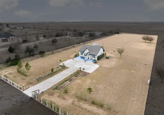 2nd image of 8307 W Green Leaf St, Brookshire, TX 77423 | MLS# 82700420