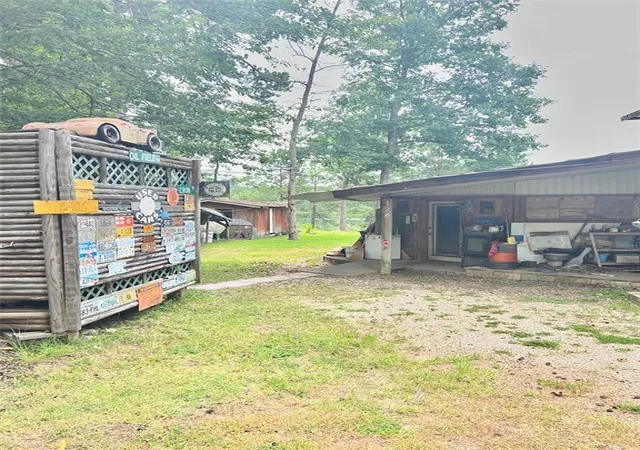 4th image of 128 Wood Haven, Livingston, TX 77351 | MLS# 96714588