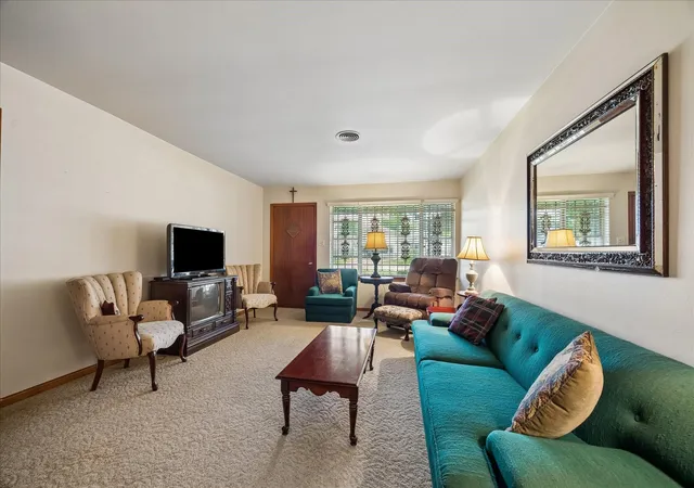 4th image of 4620 Averill St, Houston, TX 77009 | MLS# 76346170