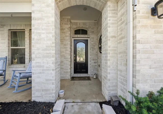 Photo 3 of Single family home for sale at 8411 Delta Dl Dr, Fulshear, TX 77441 | MLS# 63335786 | Listing updated on 2026-06-21