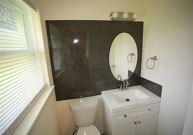 Photo 4 of Single family home for sale at 1804 Jane Dr, Pasadena, TX 77502 | MLS# 85793122 | Listing updated on 2026-07-29