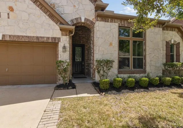 2nd image of 9526 Barlow Springs Ln, Humble, TX 77396 | MLS# 39697284