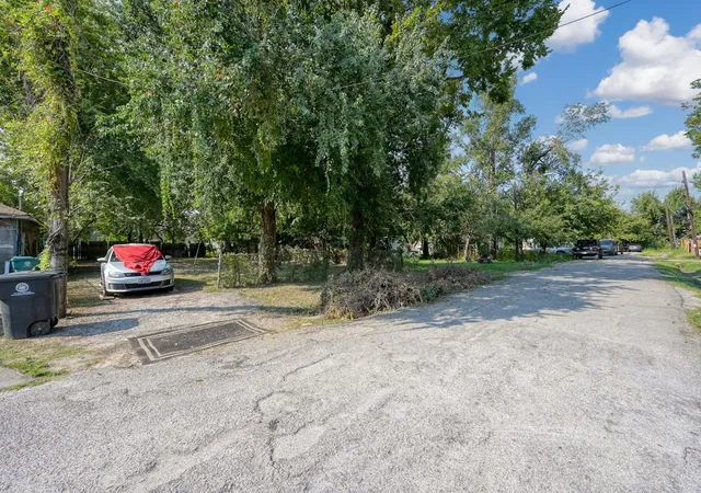 3rd image of 7216 Tilgham St, Houston, TX 77020 | MLS# 43977148