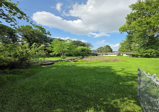 5th image of 5110 El Centro St, Houston, TX 77018 | MLS# 57883057