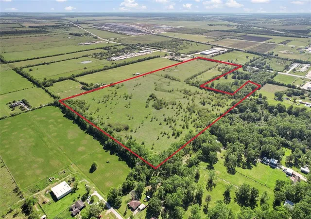 Photo 2 of Land for sale at 1563 S Sh 146, Dayton, TX 77535 | MLS# 75730951 | Listing updated on 2026-03-19