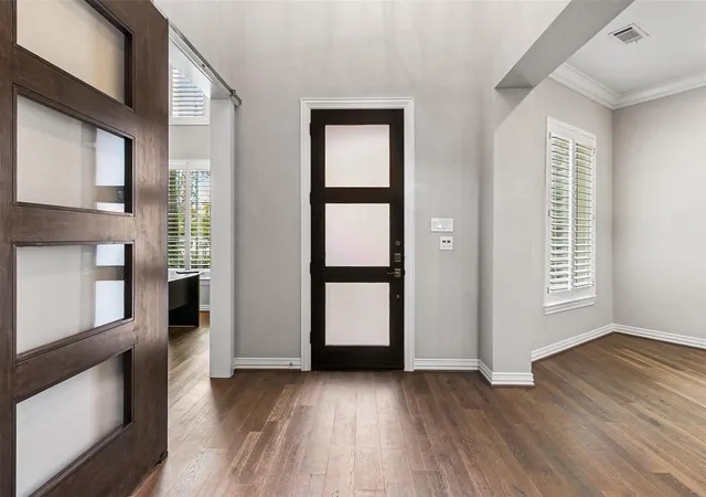 Photo 3 of Single family home for sale at 13706 Northwood Meadow Cir, Houston, TX 77077 | MLS# 82406460 | Listing updated on 2026-09-01