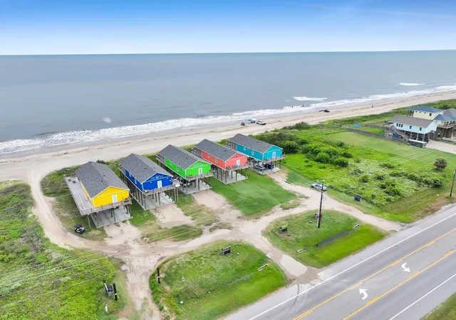 Photo 3 of Single family home for sale at 1706 Highway 87, Gilchrist, TX 77617 | MLS# 54555473 | Listing updated on 2026-07-21