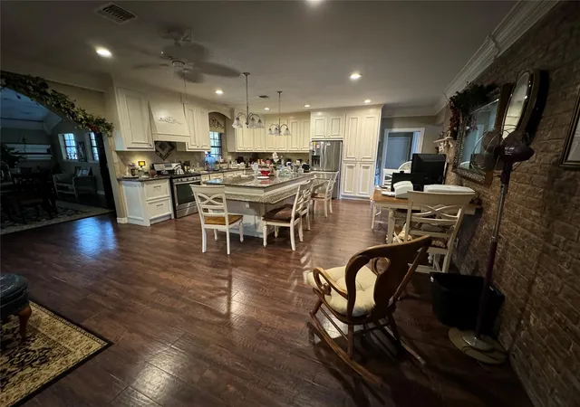 Photo 3 of Single family home for sale at 7824 Pecan Forest Ln, Baytown, TX 77521 | MLS# 74692151 | Listing updated on 2026-07-18