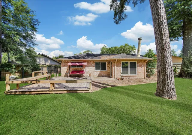 5th image of 2774 Tinechester Dr, Kingwood, TX 77339 | MLS# 15362139