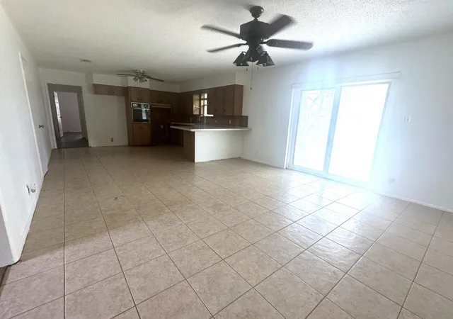 5th image of 706 University Ave, Wharton, TX 77488 | MLS# 96104918