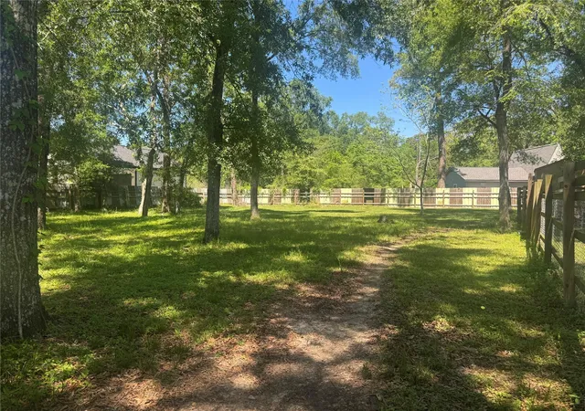 5th image of 1418 Black Bear Dr, Crosby, TX 77532 | MLS# 15665529