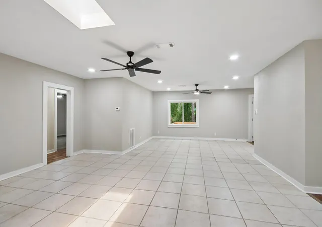 5th image of 25319 Penguin St, Magnolia, TX 77355 | MLS# 86381511