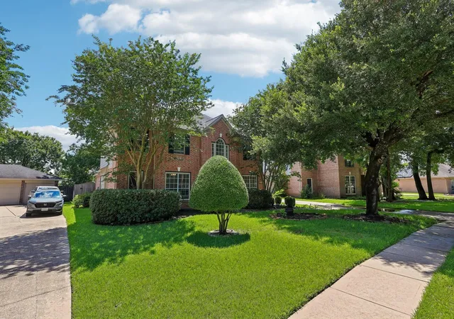 2nd image of 410 Spring Lakes Hvn, Spring, TX 77373 | MLS# 3916268