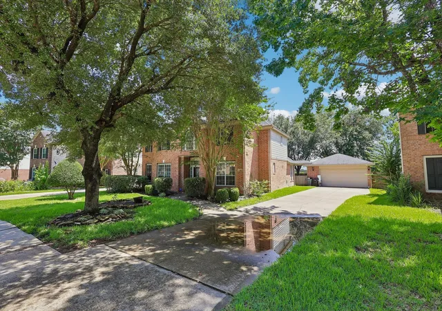 3rd image of 410 Spring Lakes Hvn, Spring, TX 77373 | MLS# 3916268
