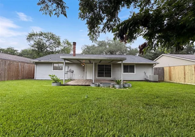 5th image of 6710 Renfro Dr, Richmond, TX 77469 | MLS# 86307484