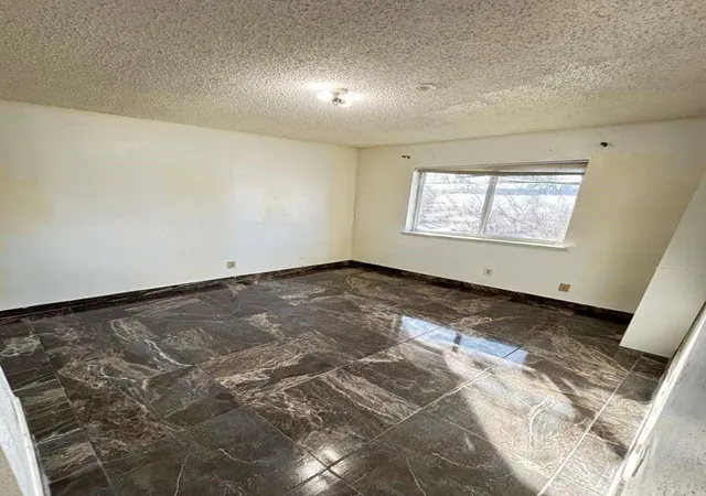 4th image of 5638 Birchmont Dr, Houston, TX 77091