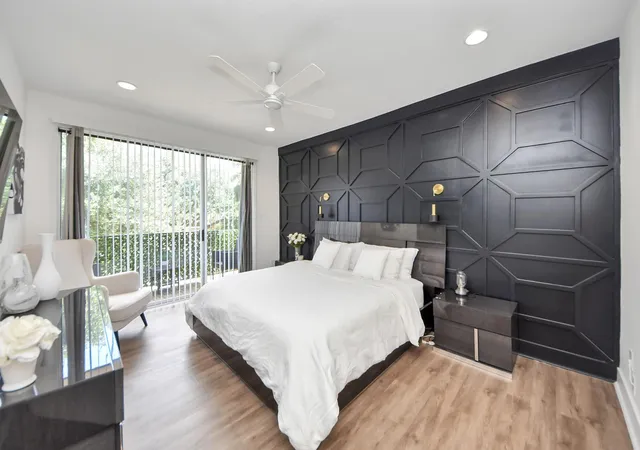 3rd image of 2475 Underwood St, Houston, TX 77030
