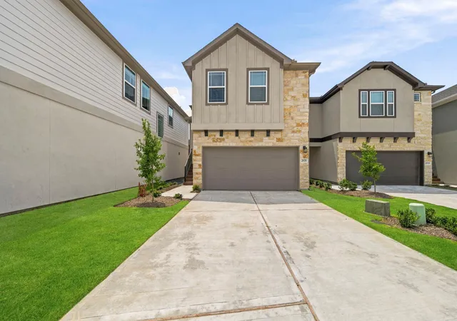Photo 1 of Single family home for sale at 2975 Park Hl Ln, Stafford, TX 77477 | MLS# 58749949 | Listing updated on 2026-10-07