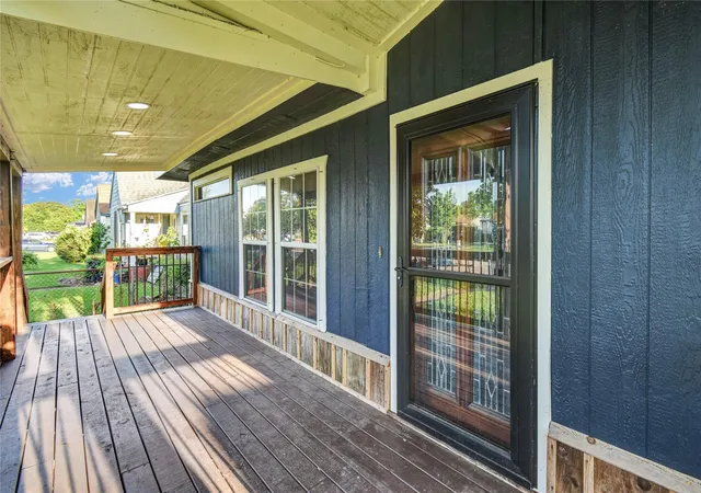 4th image of 1219 W 5Th St, Freeport, TX 77541 | MLS# 35723135