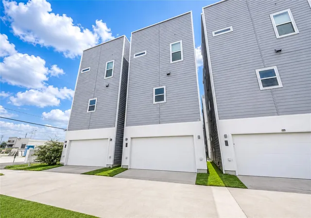 36th image of 2107 Engelmohr St #B, Houston, TX 77054 | MLS# 74685481