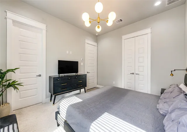 5th image of 2107 Engelmohr St #B, Houston, TX 77054 | MLS# 74685481